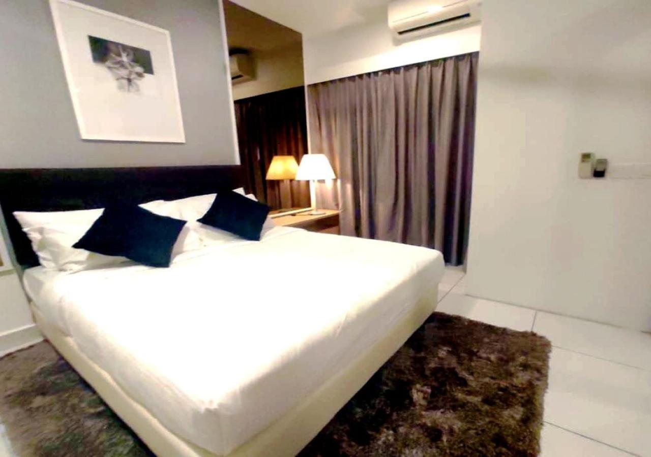 Suites At 1Tebrau Johor Bahru Luaran gambar